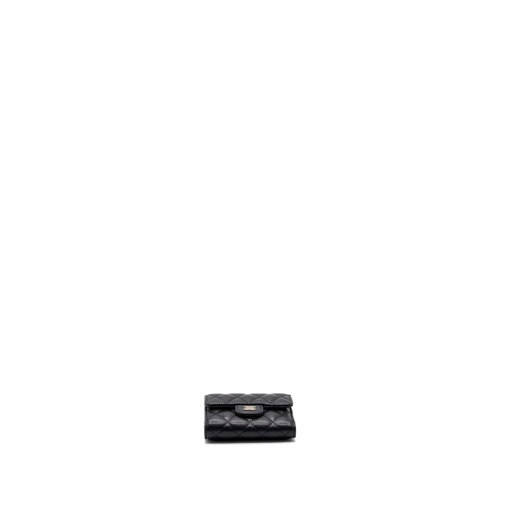 Chanel classic compact wallet caviar black  (microchip)