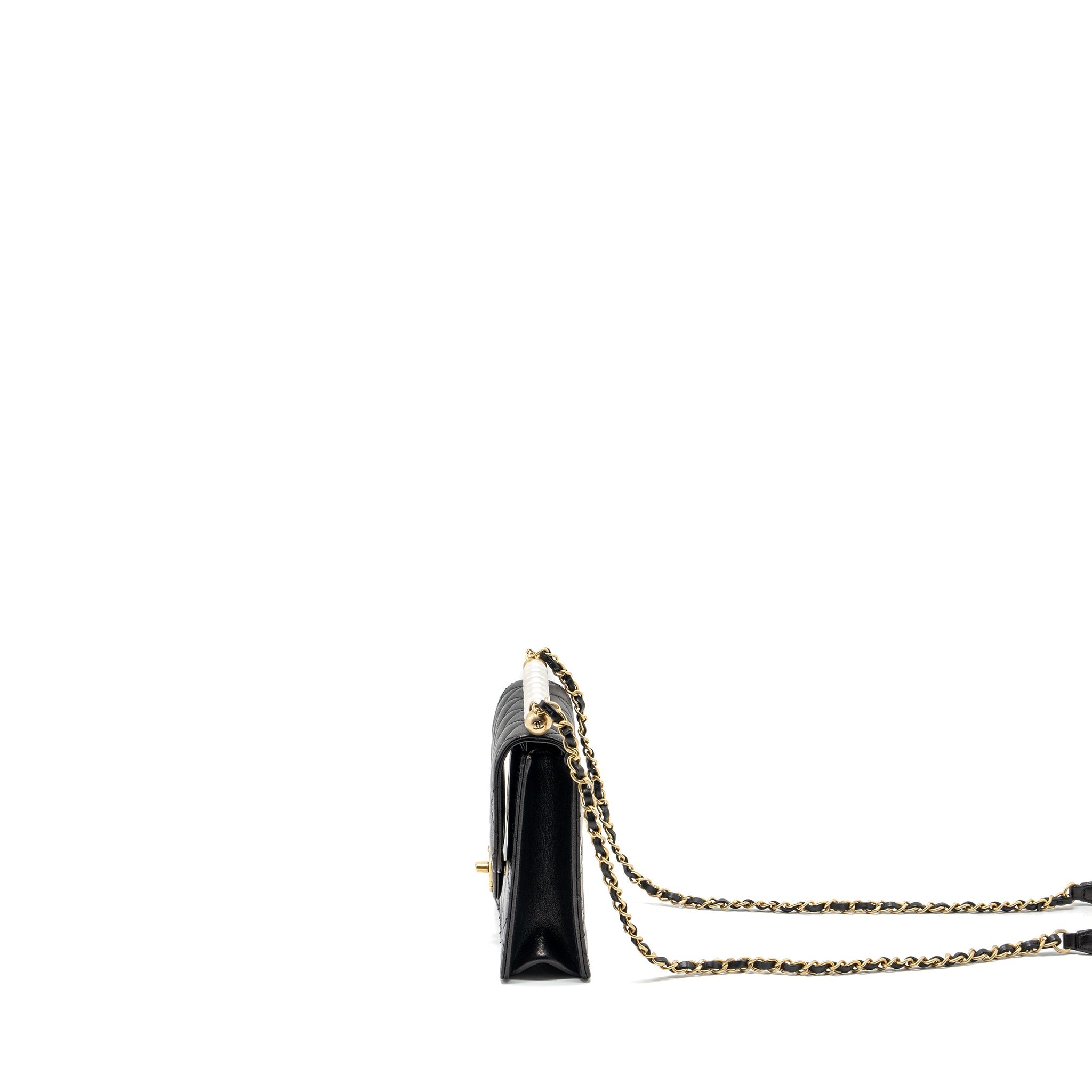 Chanel Vertical Pearl flap bag goatskin black