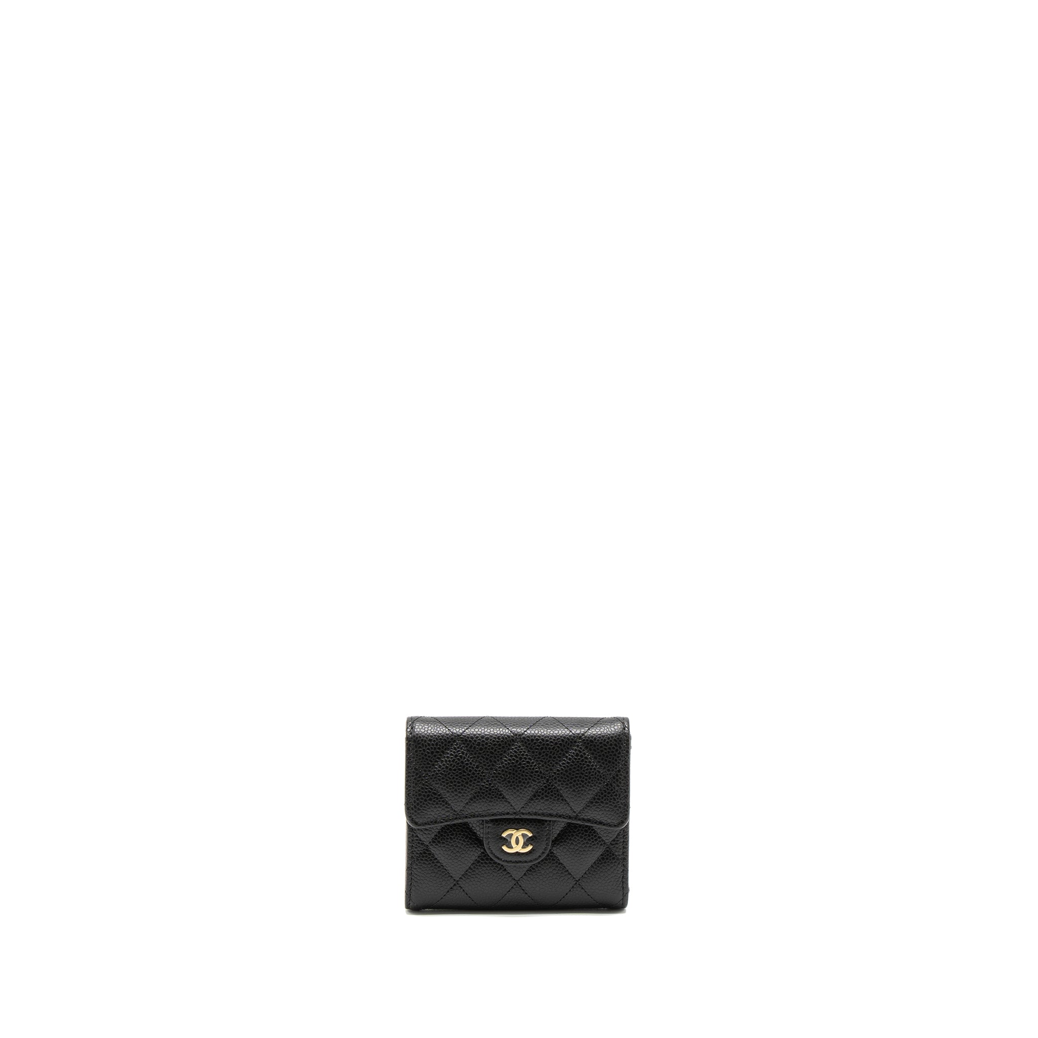 Chanel Classic Compact Wallet Caviar Black L (Microchip)