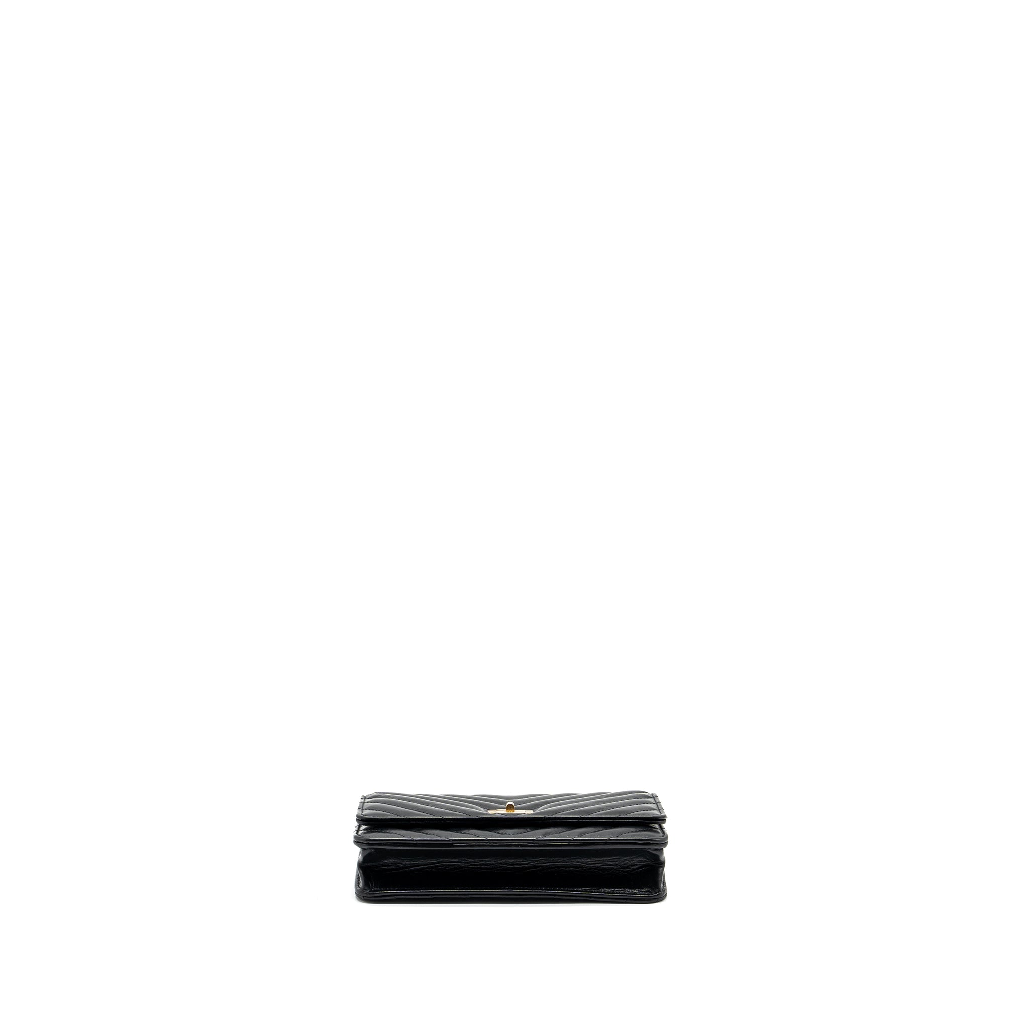 Chanel Chevron 2.55 reissue wallet on Chain aged calfskin black  (microchip)