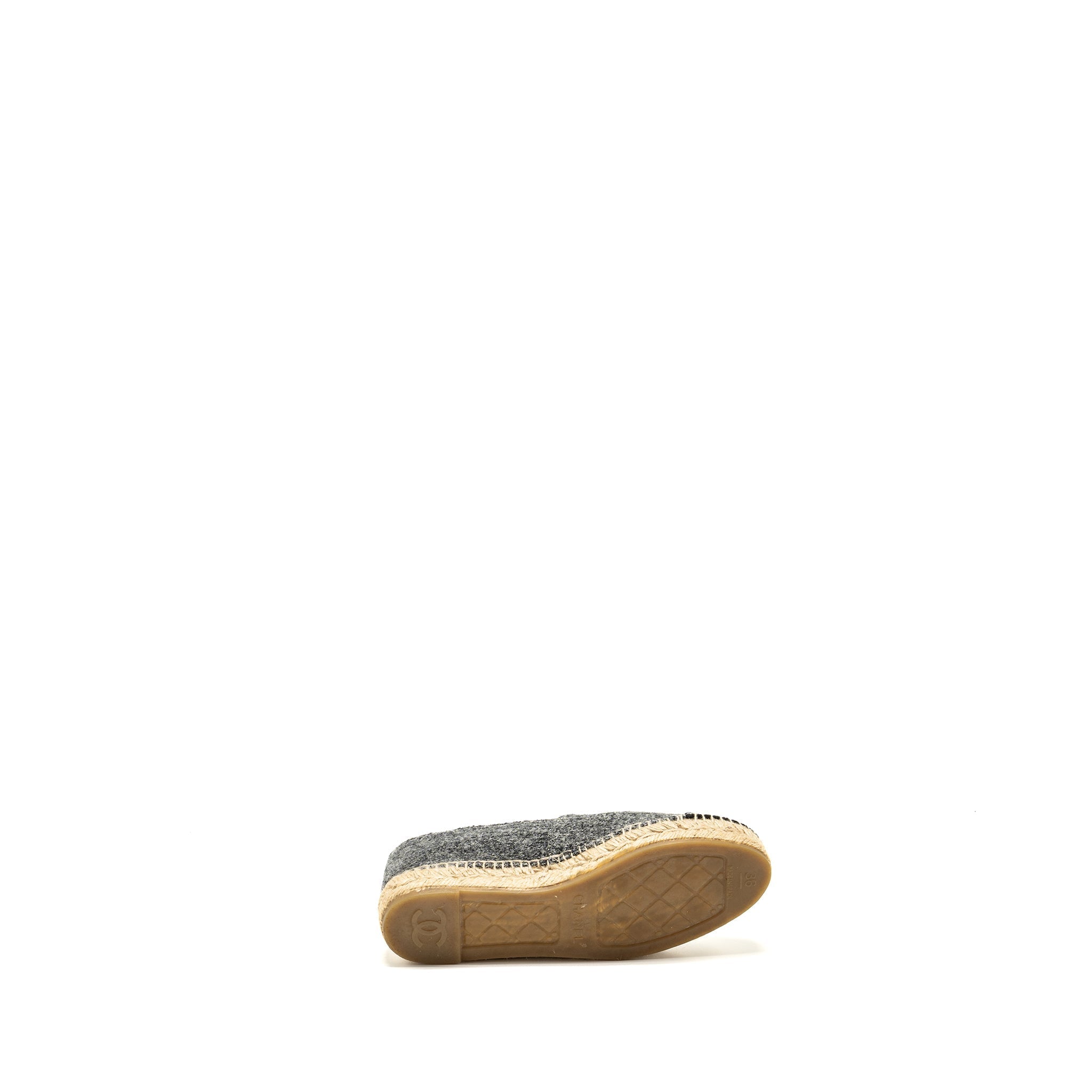 Chanel Size 36 16A CC Logo Espadrilles Tweed/Velvet Grey/Black