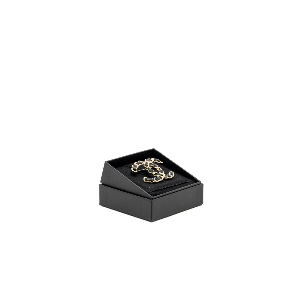 Chanel CC Logo Leather Chain Brooch L