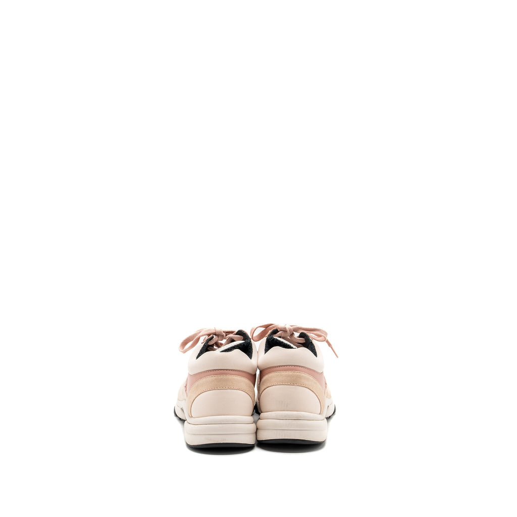 Chanel size 38 cc logo sneaker pink / multicolour