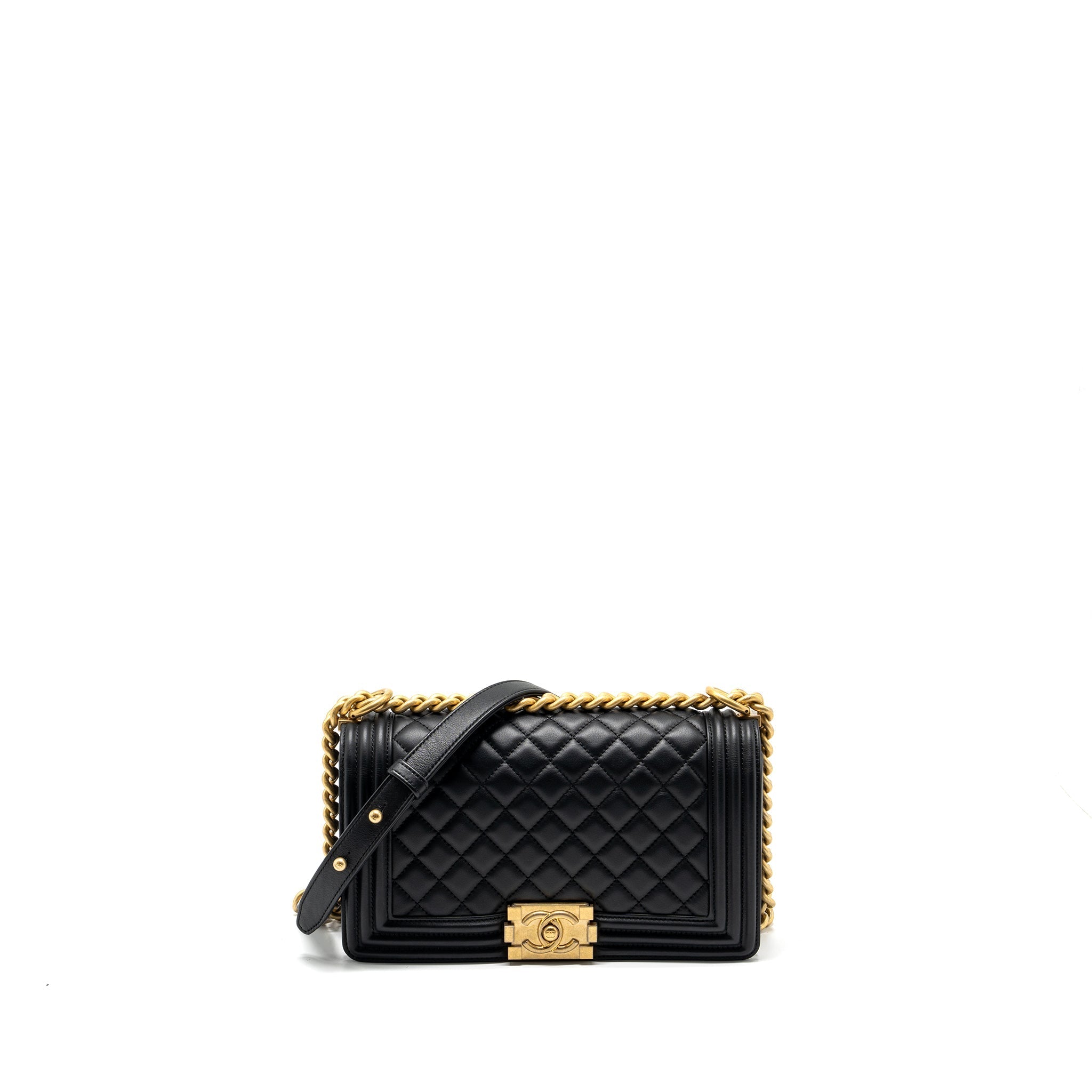 Chanel medium boy bag smooth calfskin black