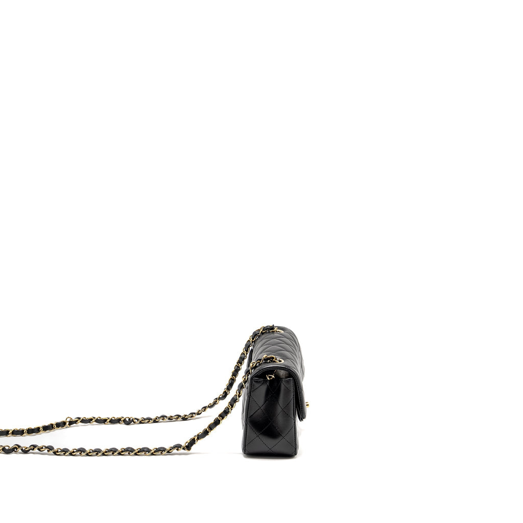 Chanel Mini Rectangular Flap Bag Lambskin Black L (microchip)