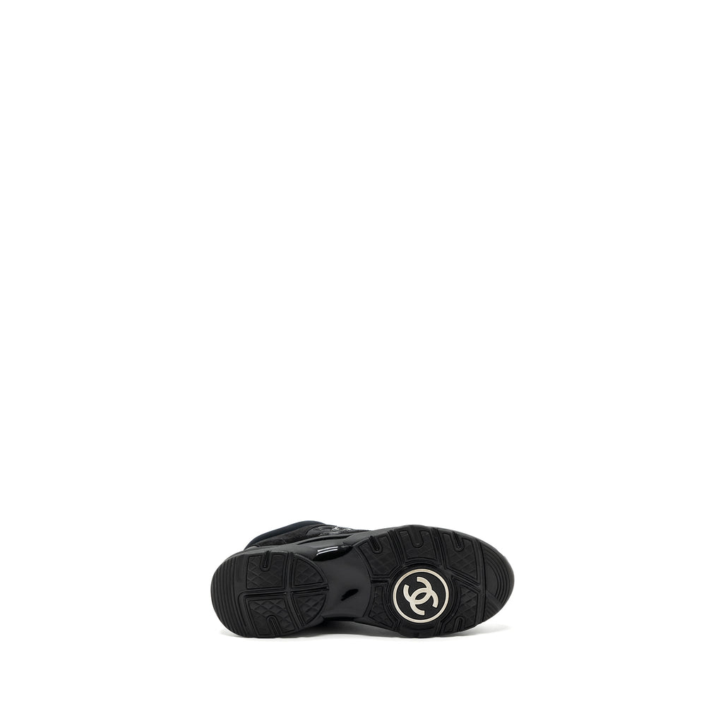 Chanel size 37.5 trainers/ sneakers nylon / suede leather black