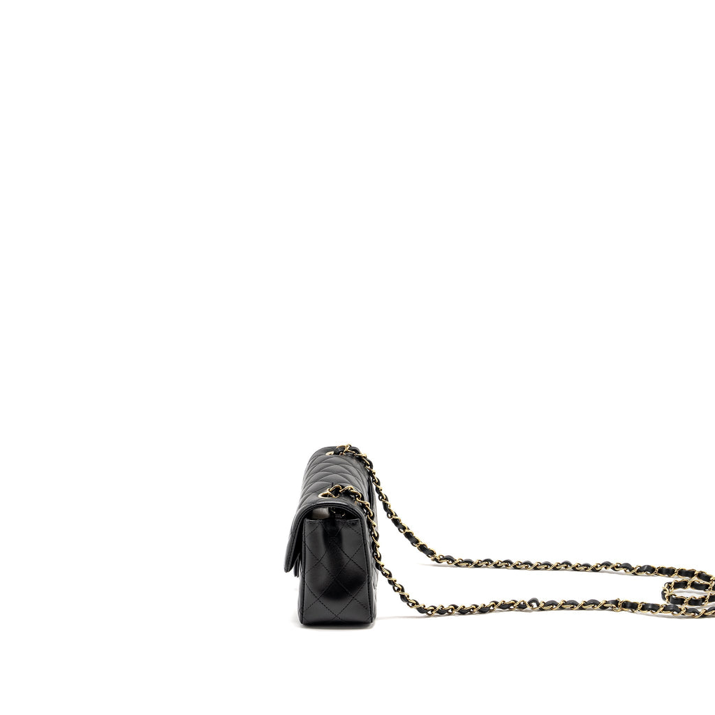Chanel Mini Rectangular Flap Bag Lambskin Black L (microchip)