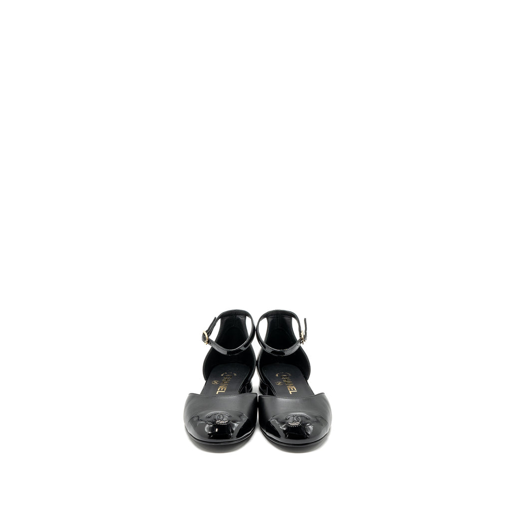 Chanel Size 37 Flat Shoes Lambskin/Patent Black