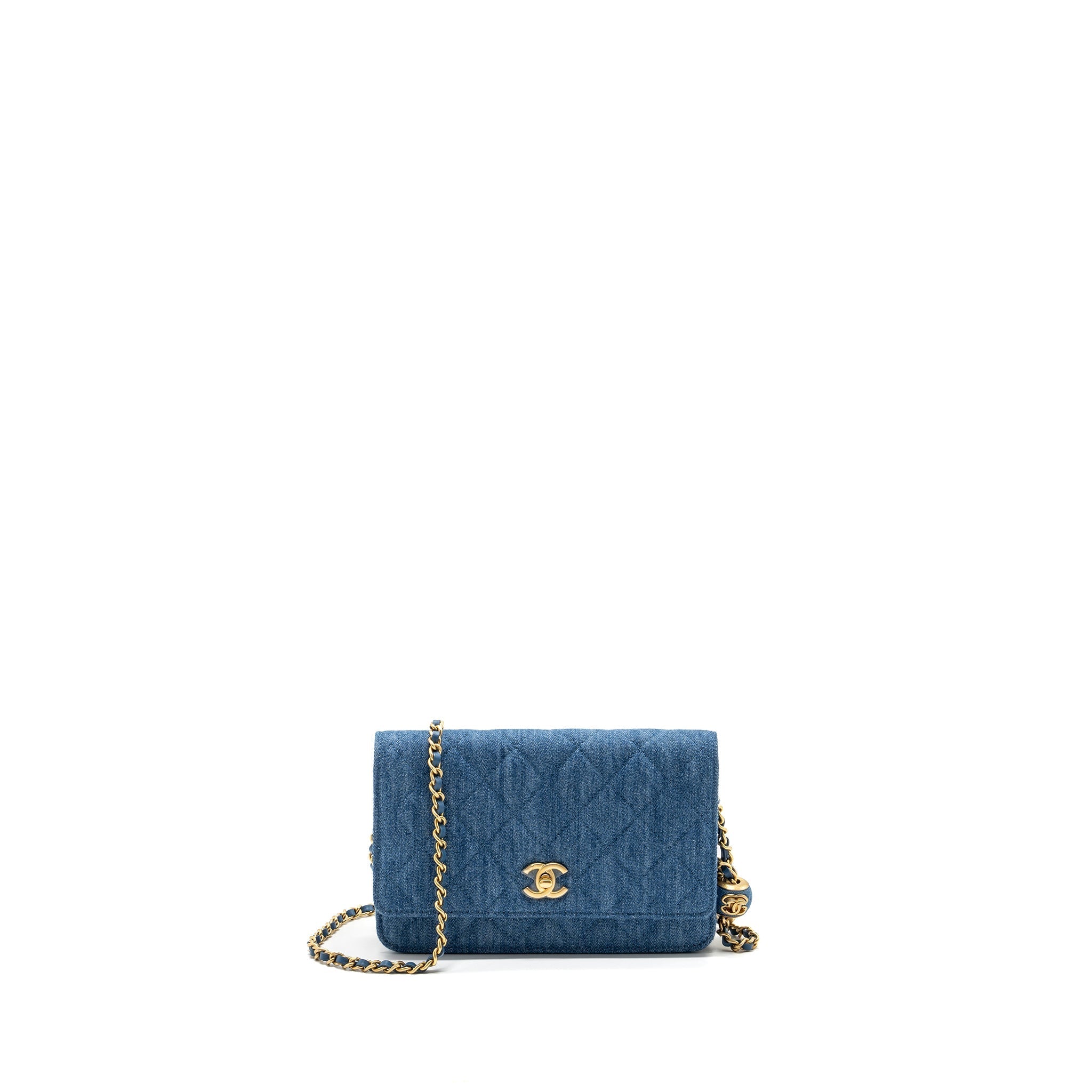 Chanel pearl crush wallet on chain denim blue  (microchip)
