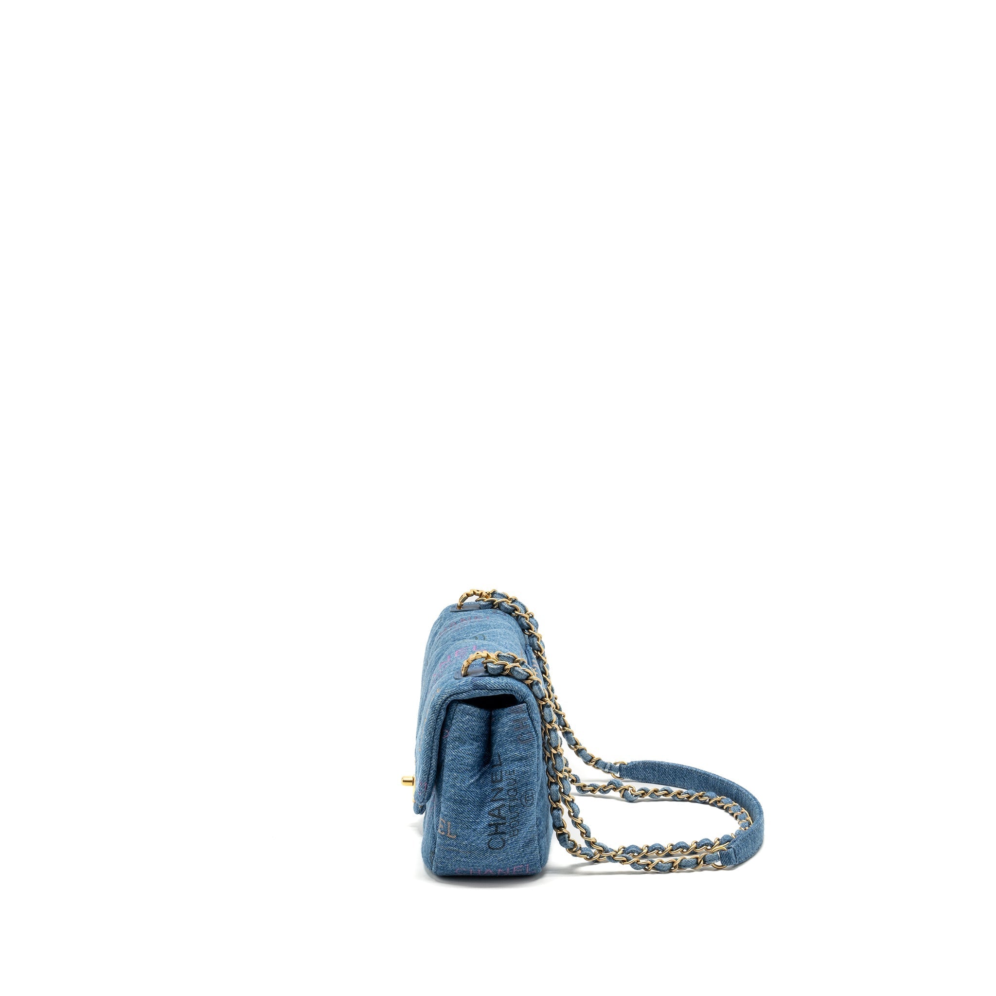 Chanel 22P Flap bag denim blue  (microchip)