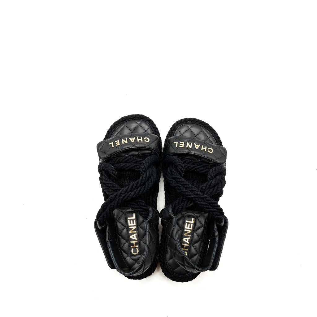 Chanel 21s Size 35 Quilted Letter Sandals Black