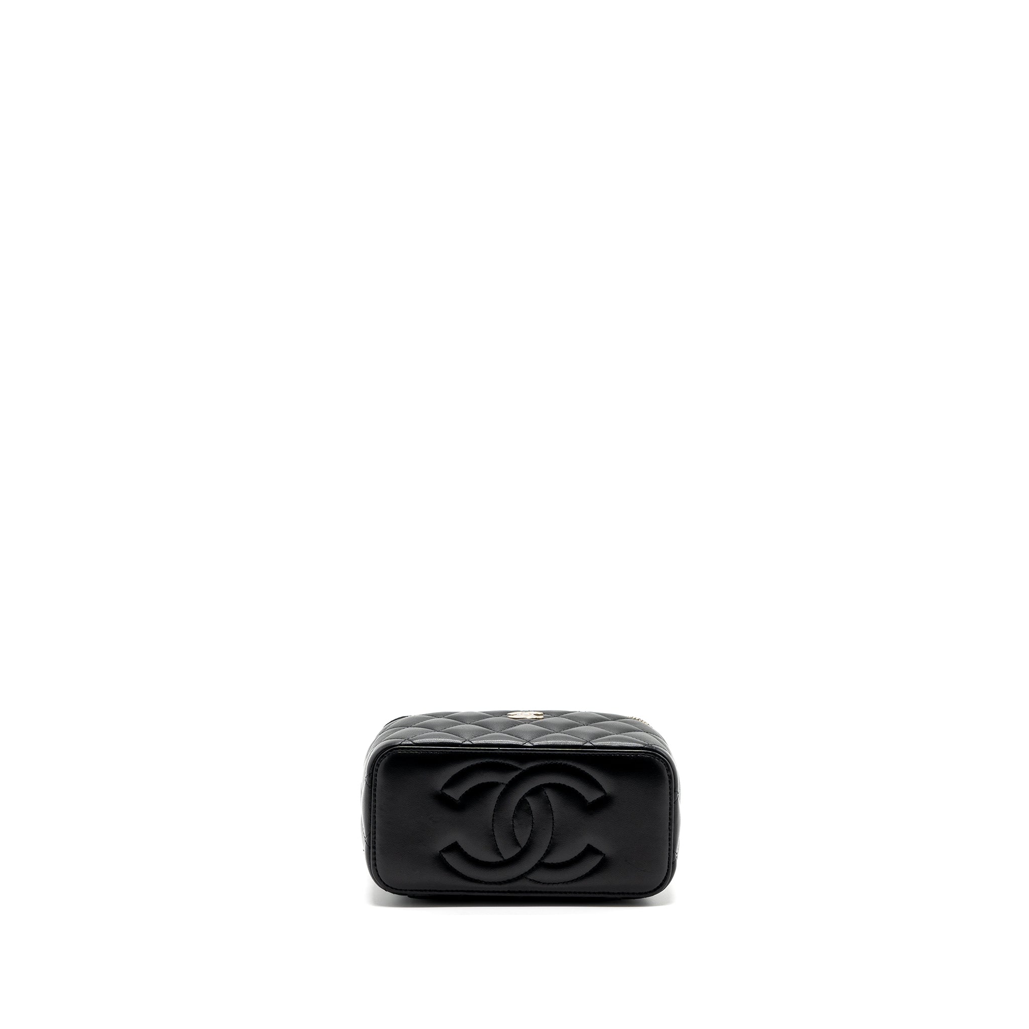 Chanel top handle long vanity with chain lambskin black L (microchip)