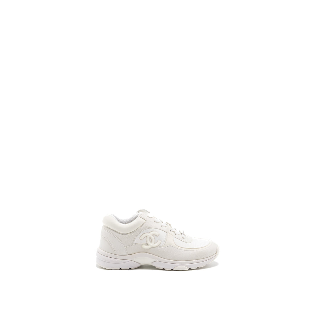 Chanel size 37 CC logo trainer white