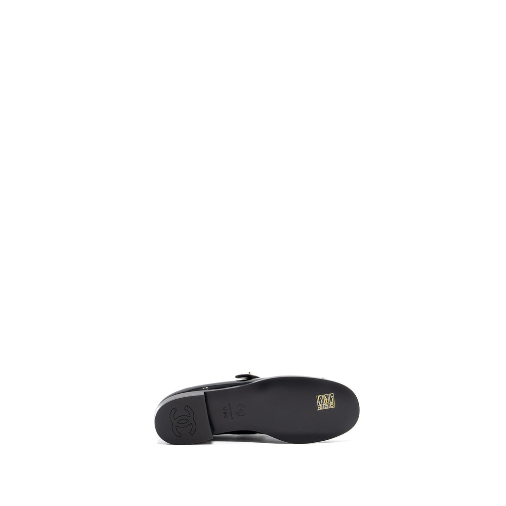 Chanel Size 37.5 Mary Janes Patent Calfskin Black L