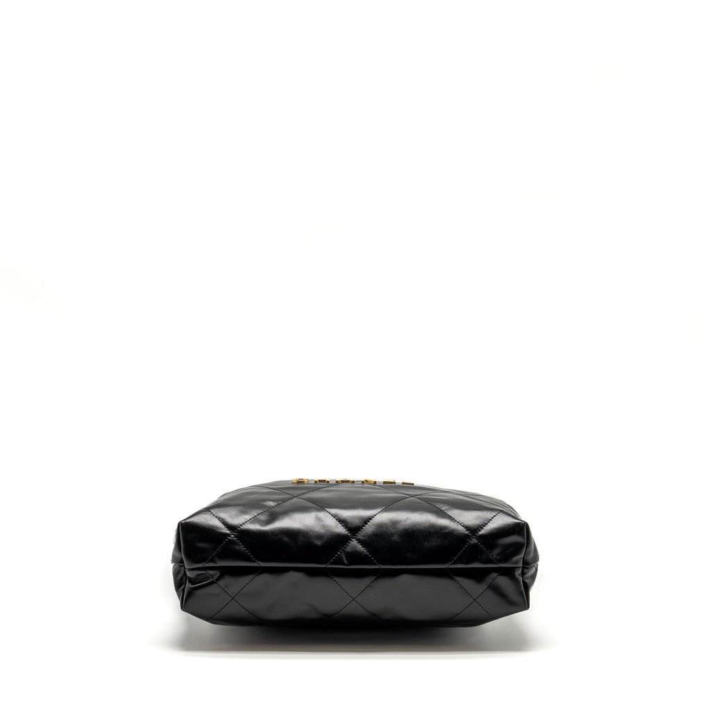 Chanel Small 22 Bag Shiny Calfskin BLACK  (Microchip)