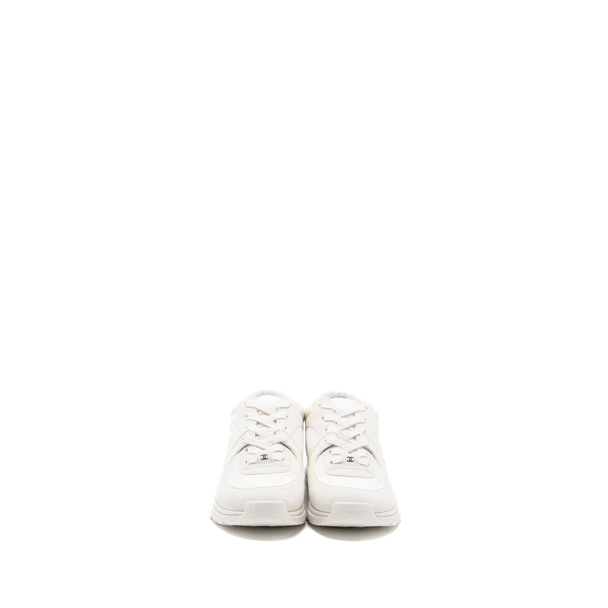 Chanel size 37 CC logo trainer white