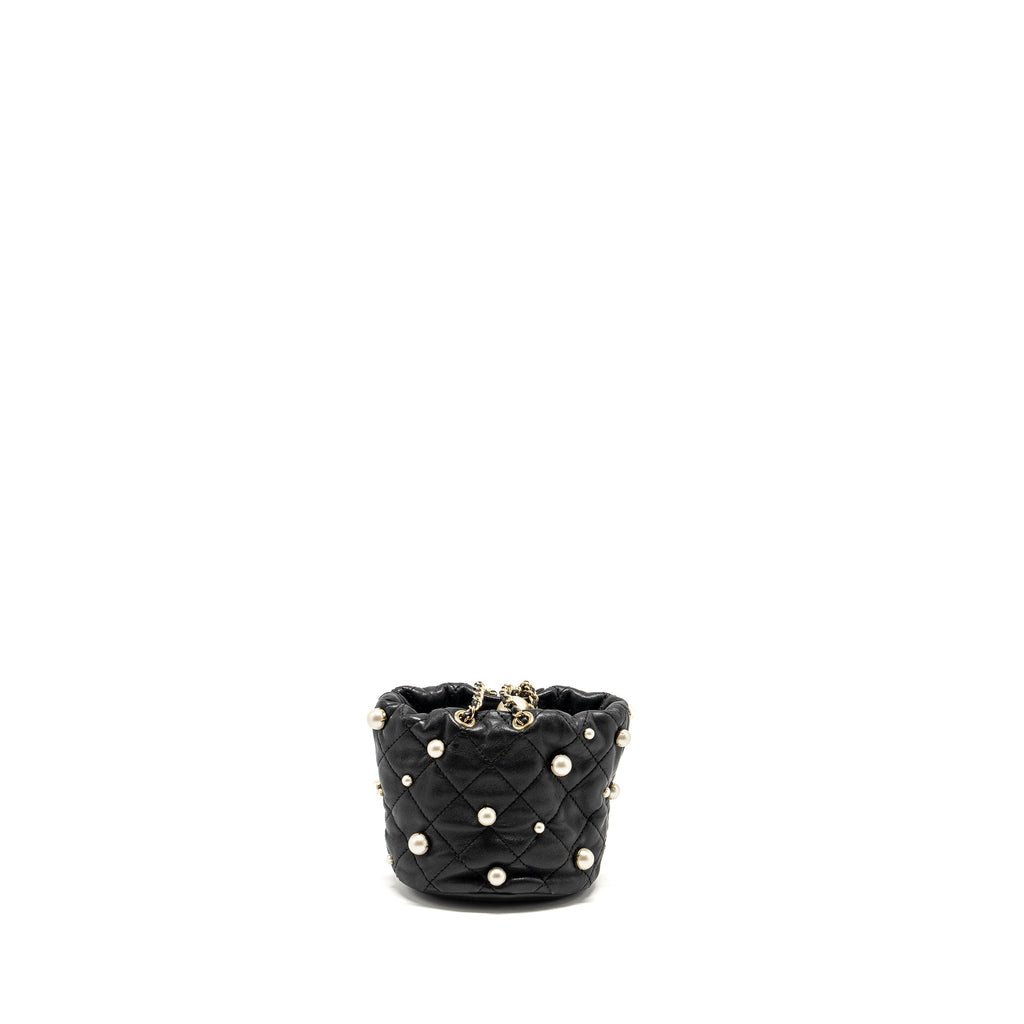 CHANEL 21S Quilted Mini About Pearls Bucket Bag Lambskin Black L