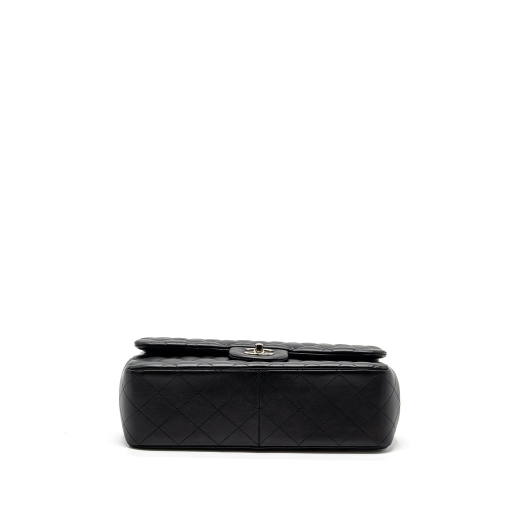 Chanel Jumbo Classic Double Flap Lambskin Black