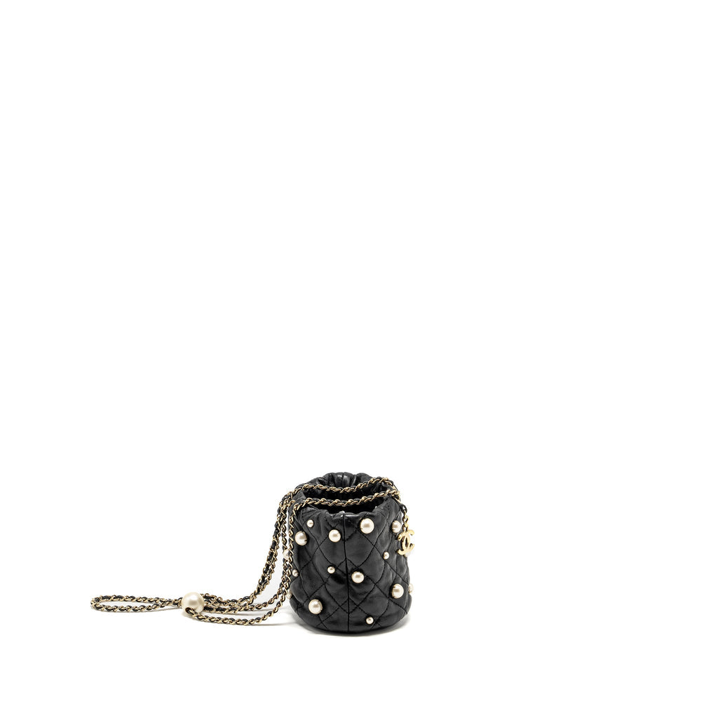 CHANEL 21S Quilted Mini About Pearls Bucket Bag Lambskin Black L