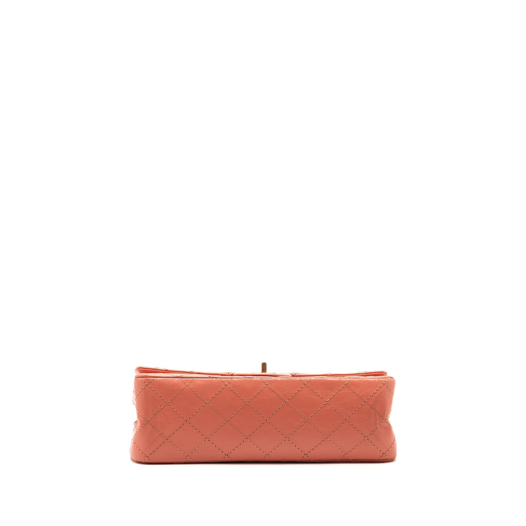Chanel SMALL 2.55 REISSUE FLAP BAG aged calfskin LIGHT PINK