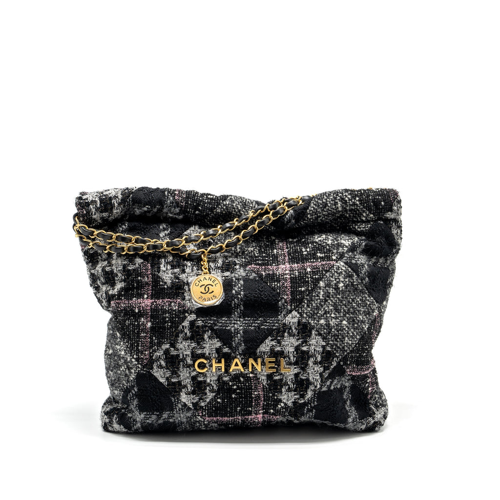 Chanel Medium 22 Bag fabric / tweed multicolour  (microchip)