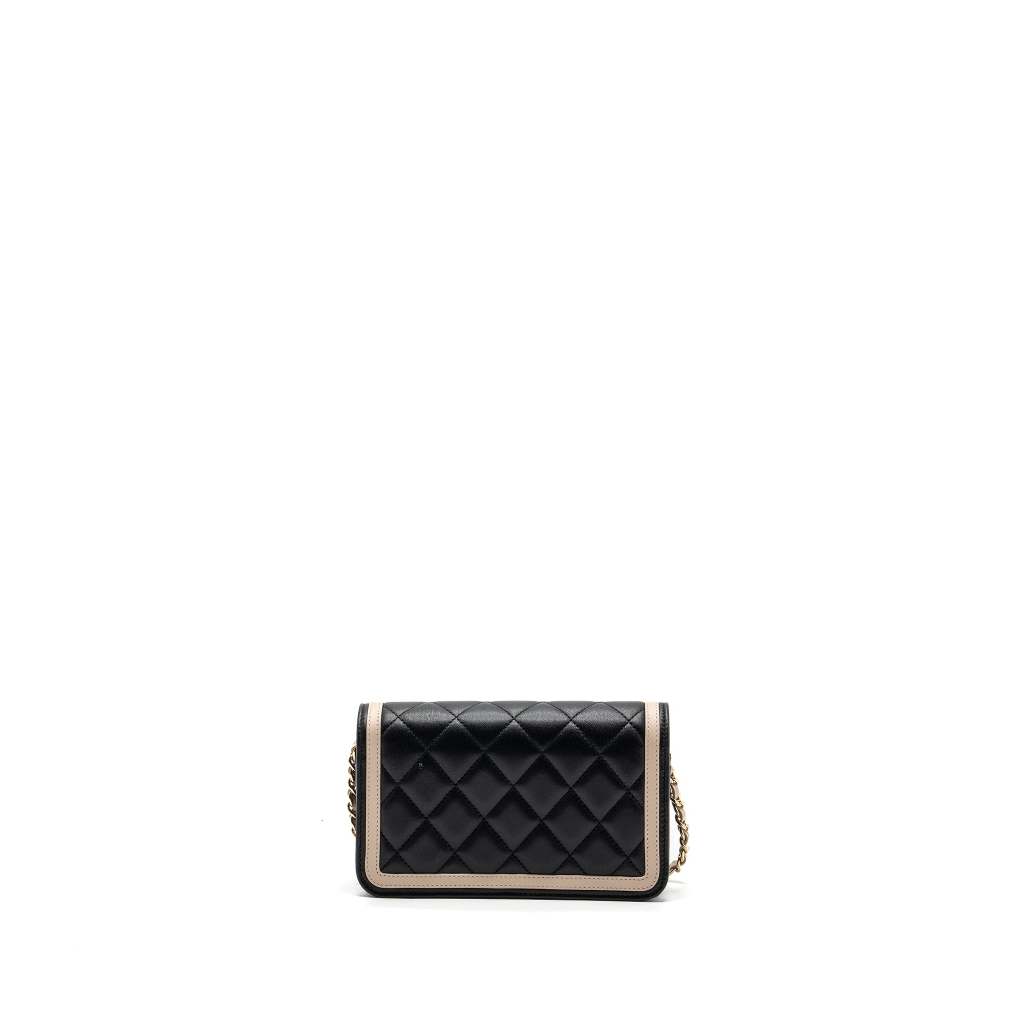 Chanel 23B Flap Phone Holder Lambskin Black/ White L (microchip)