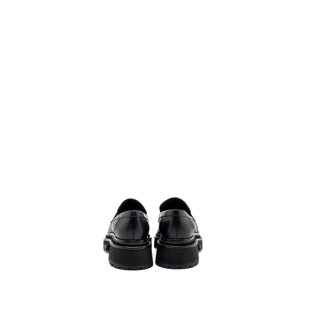 Chanel size 36.5 CC logo loafer Black