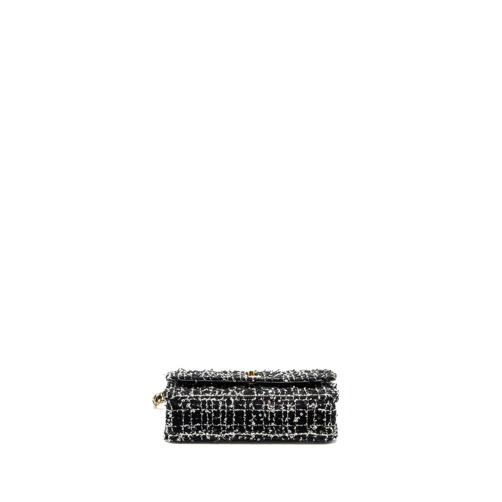 Chanel 24p Detail Chains Wallet On Chain Tweed/Sequins Black/White L (Microchip)