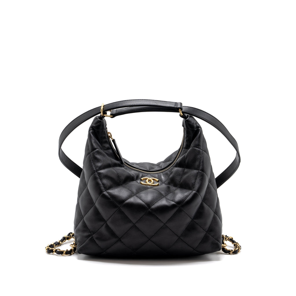 Chanel 22B hobo bag lambskin black  (microchip)