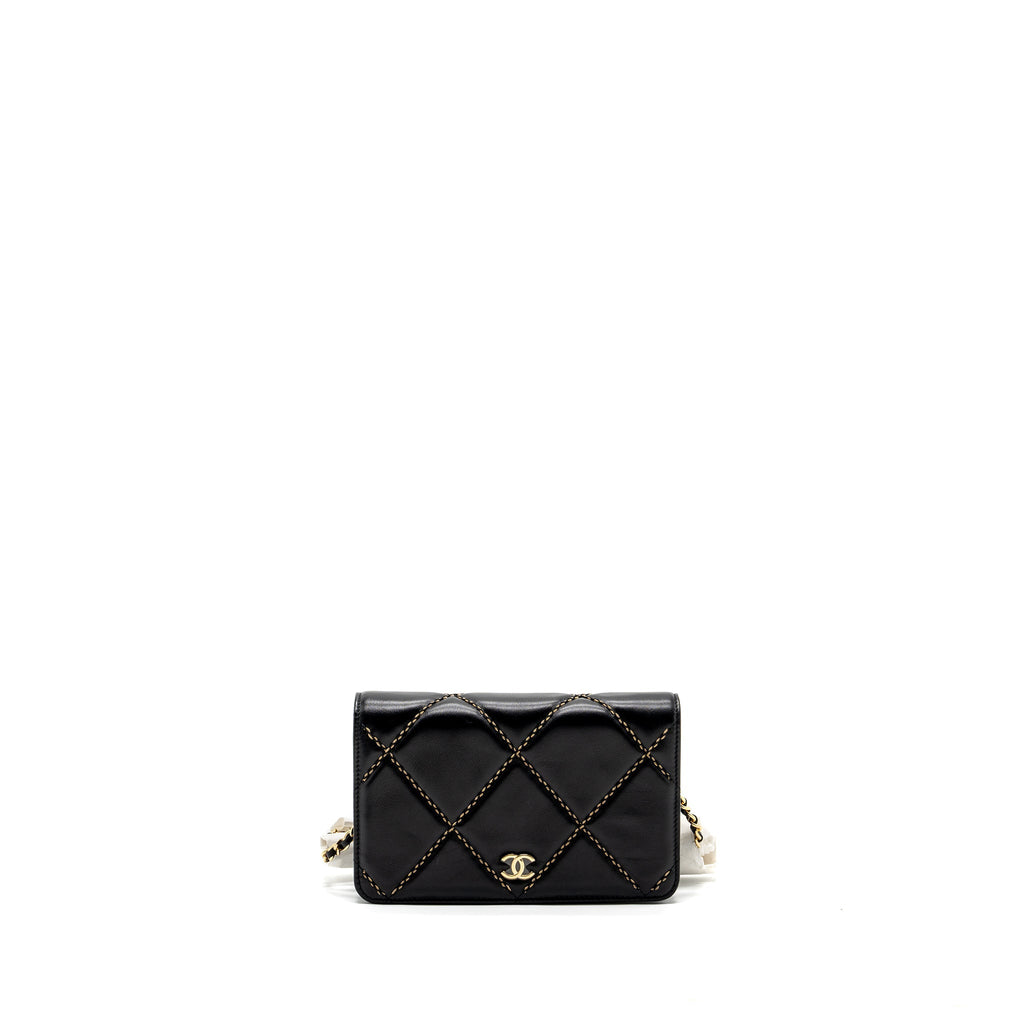 Chanel Quilted Wallet on Chain Shiny Calfskin Black  (Microchip)