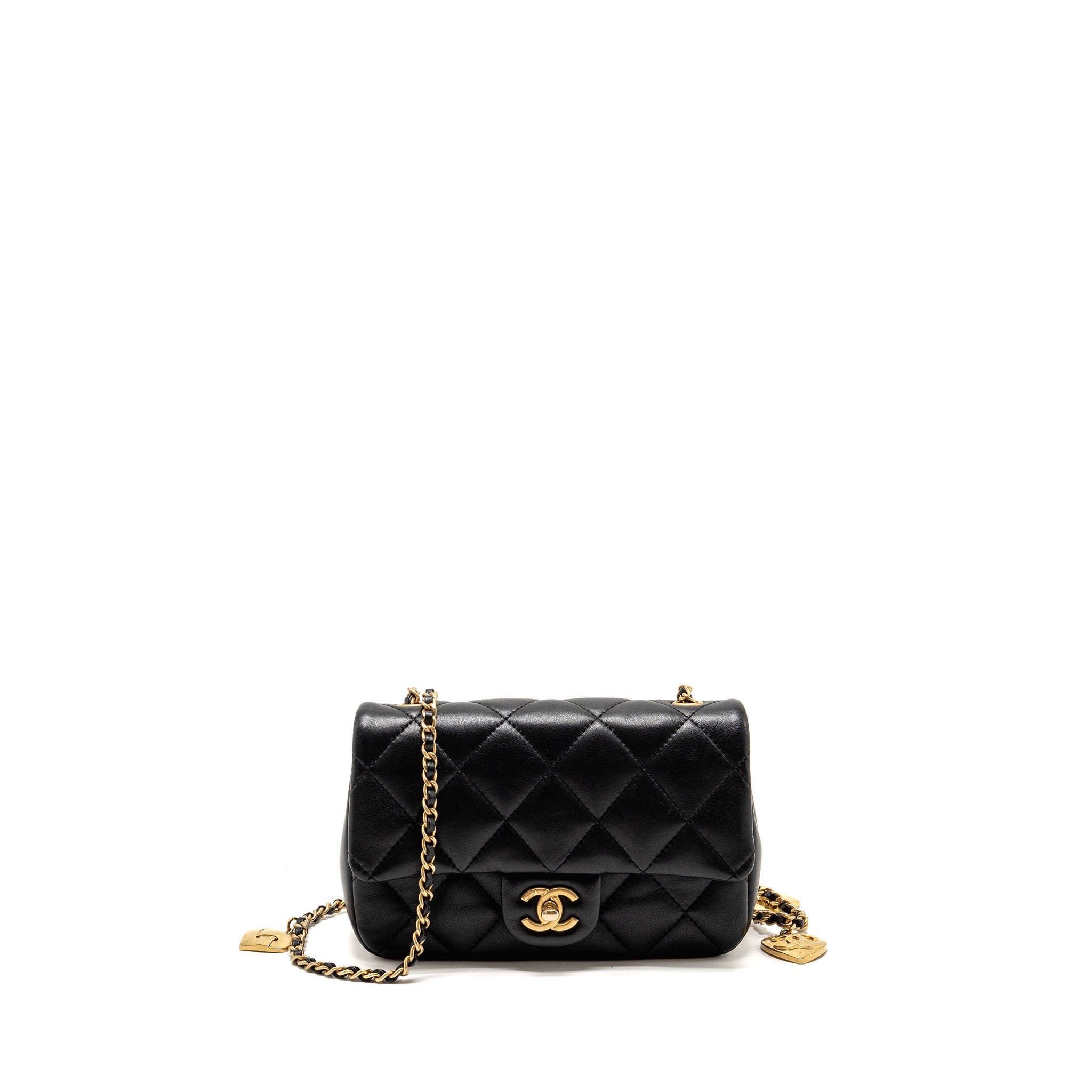Chanel 22b Heart Chain Flap Bag Lambskin Black (microchip)