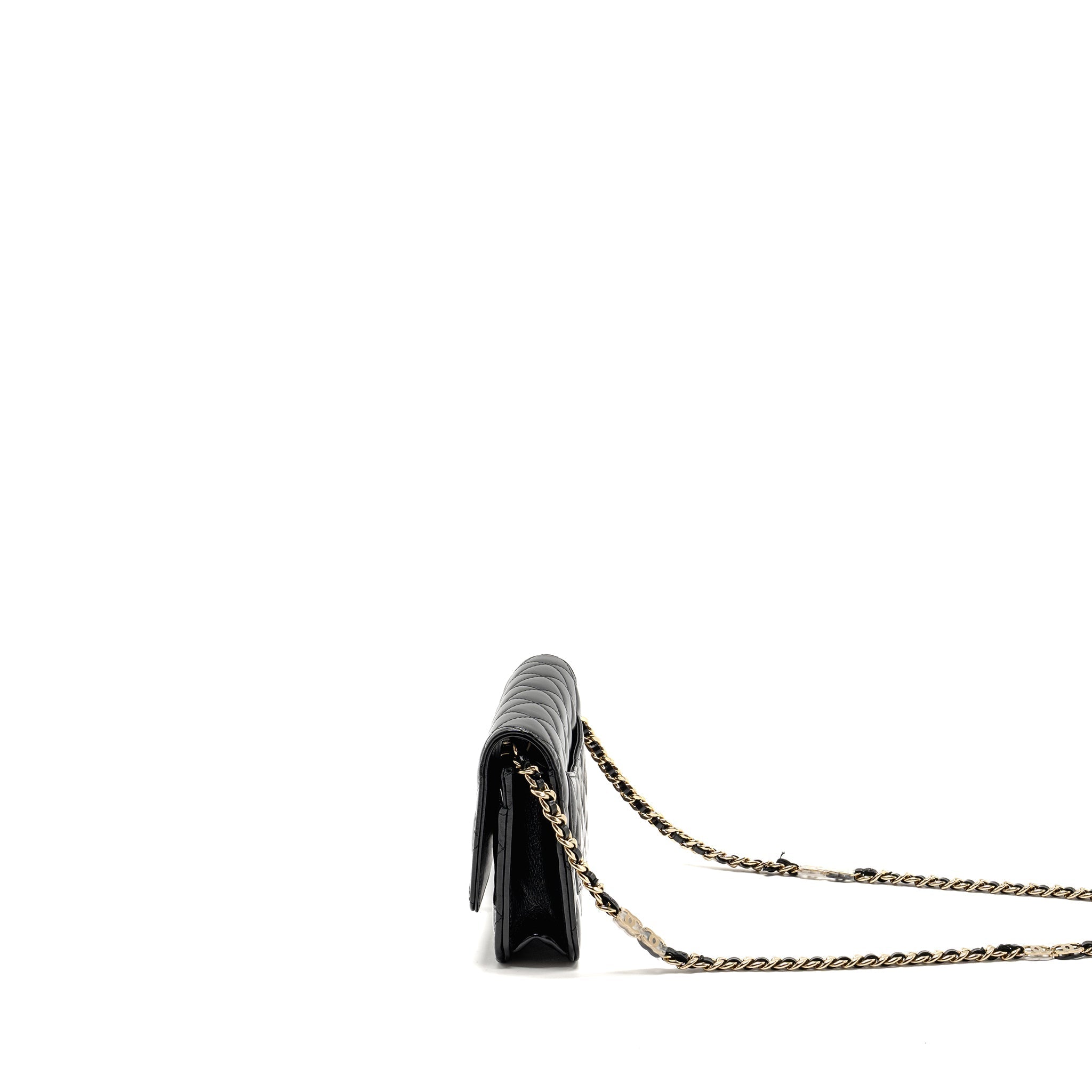 Chanel Wallet on CC Detailed Chain Shiny Lambskin Black  (Microchip)