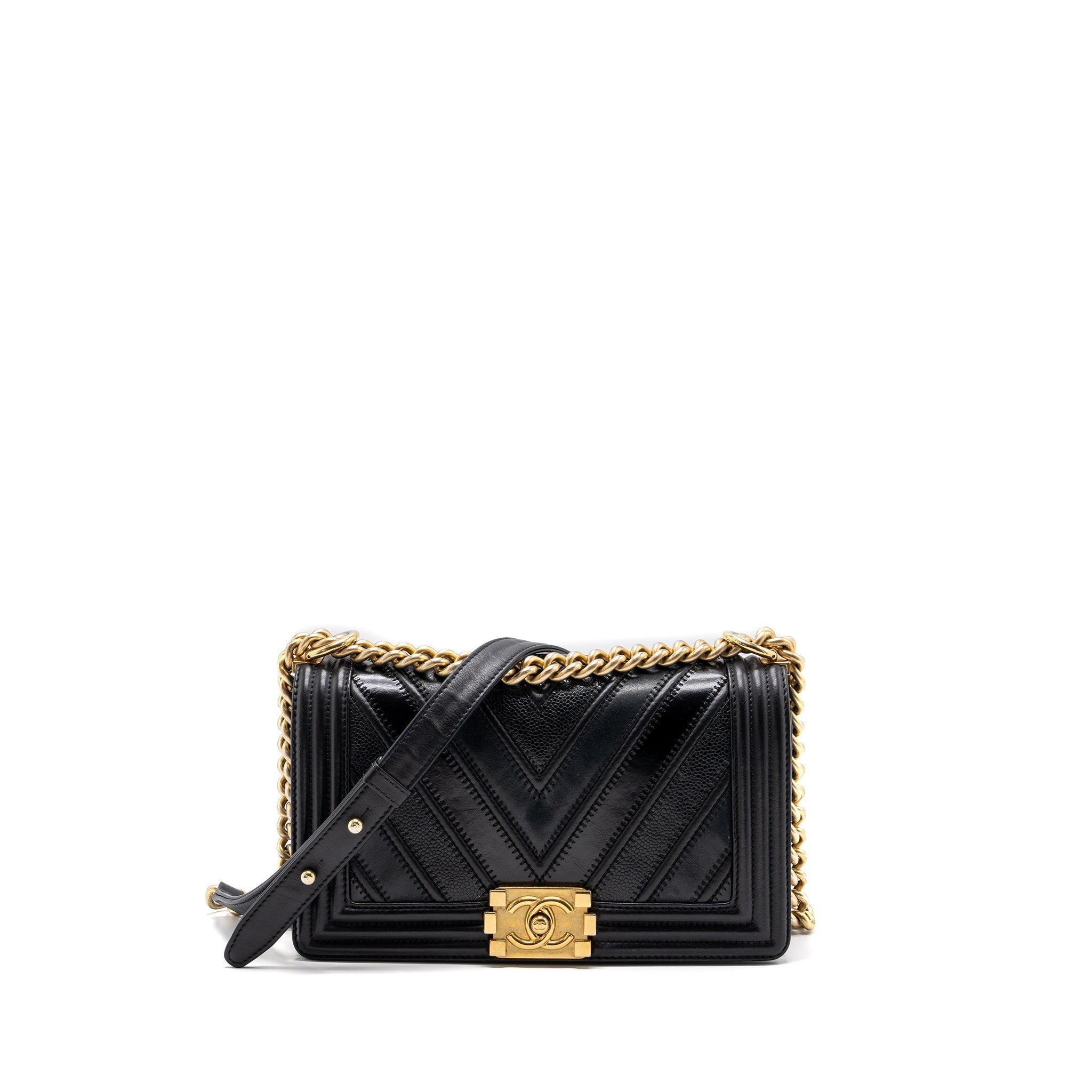 Chanel Medium Boy Bag Chevron Calfskin Black