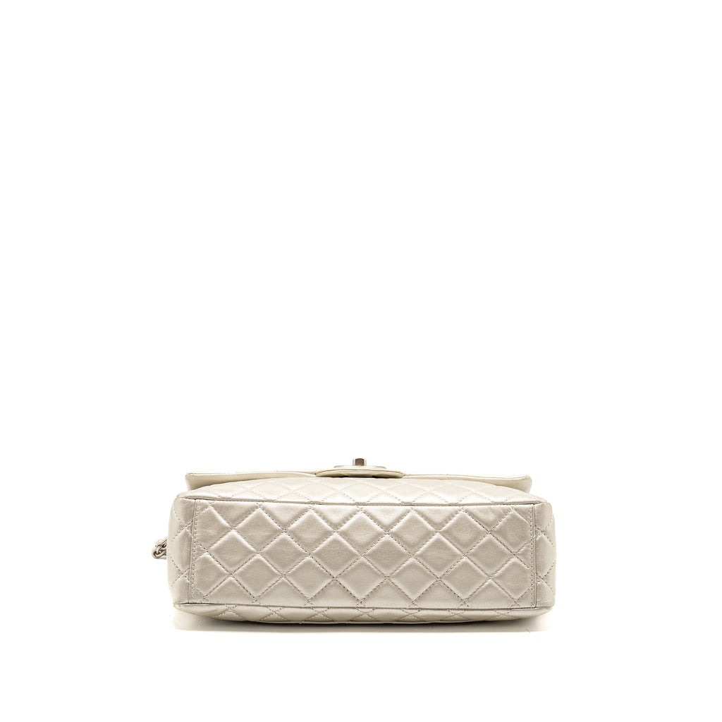 Chanel Classic Quilted Flap Bag Lambskin Metallic Pale Gold