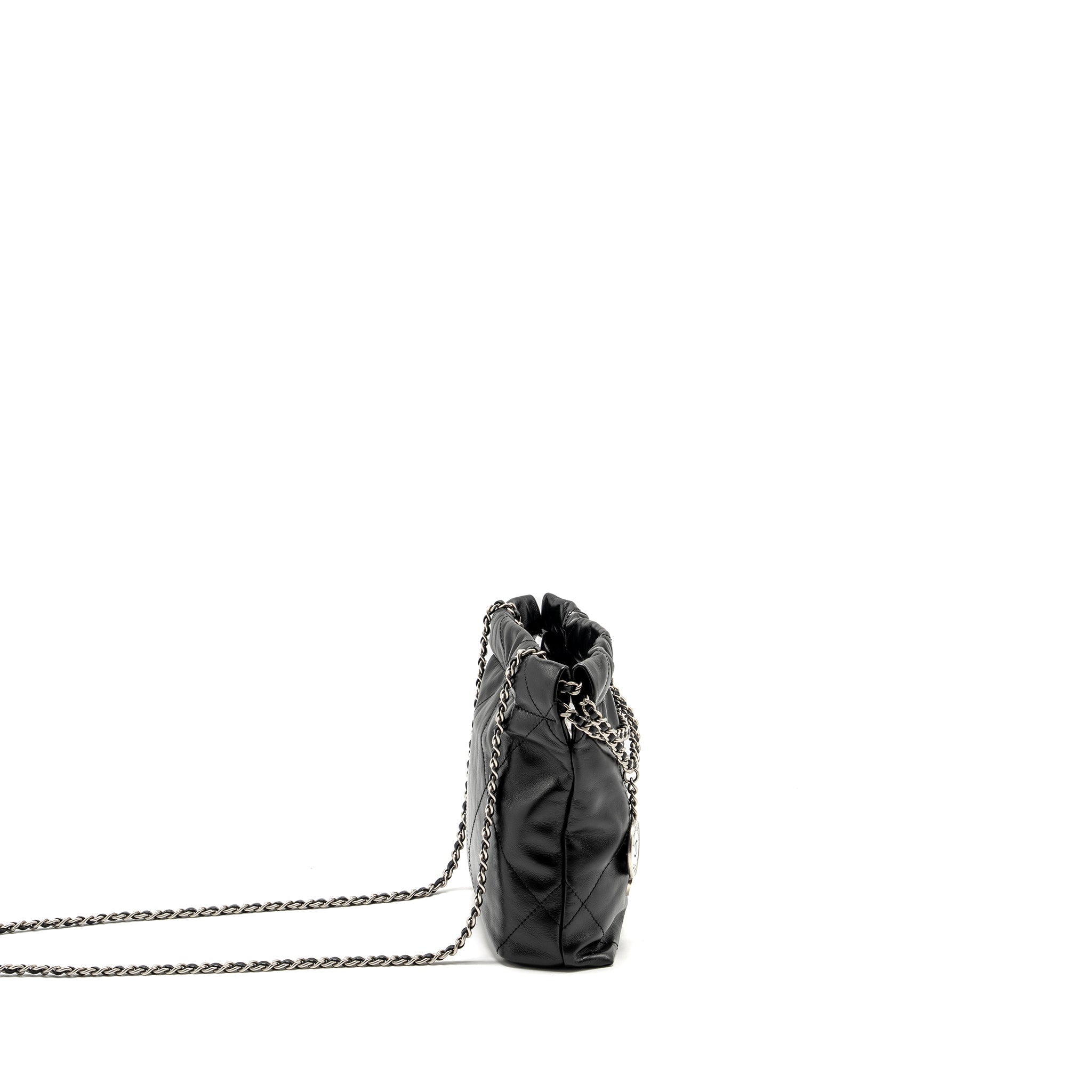 Chanel mini 22 Bag Shiny Calfskin Black  (Microchip)