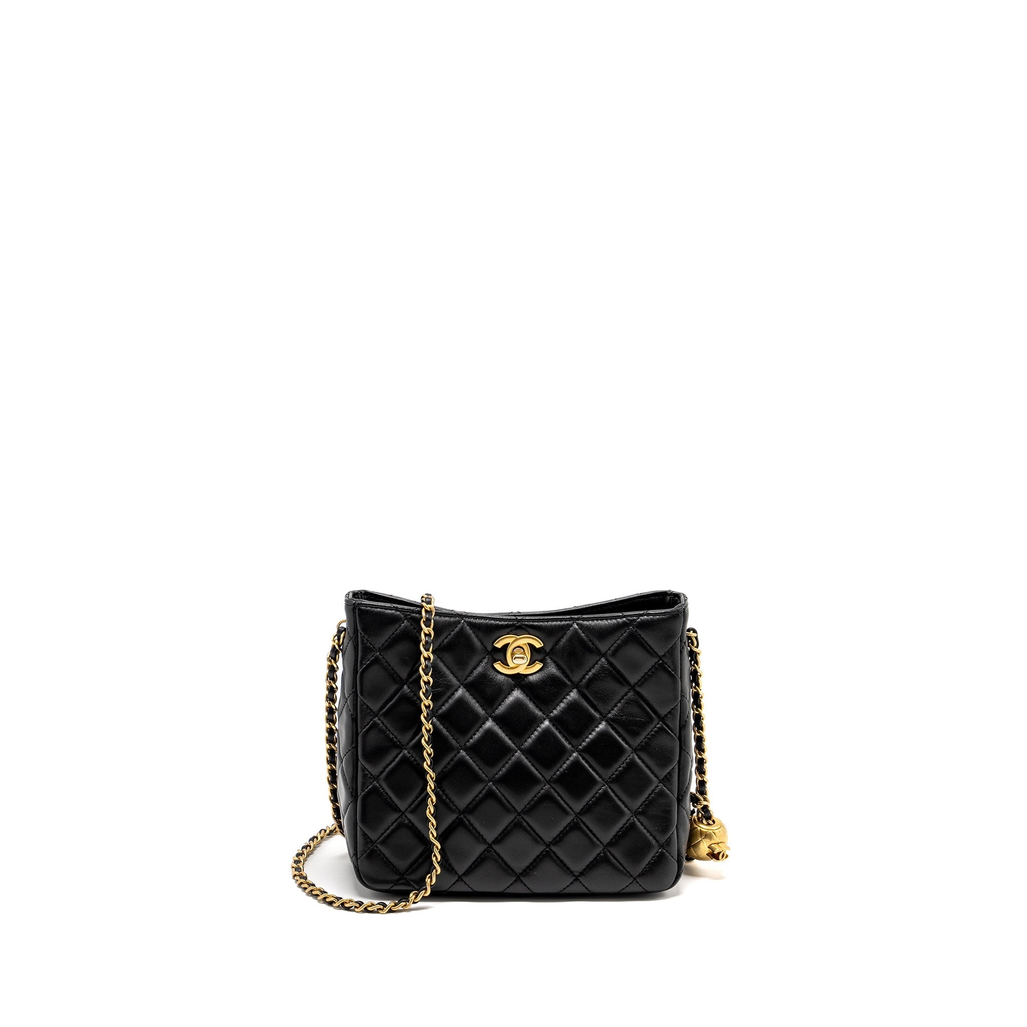 Chanel 22B Pearl Crush Hobo Bag Lambskin BLACK  (Microchip)