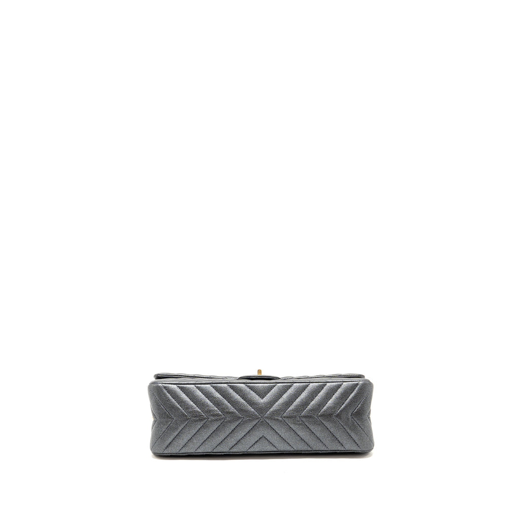 Chanel Large 2.55 226 Reissue Double Flap Bag Chevron Metallic Calfskin Charcoal