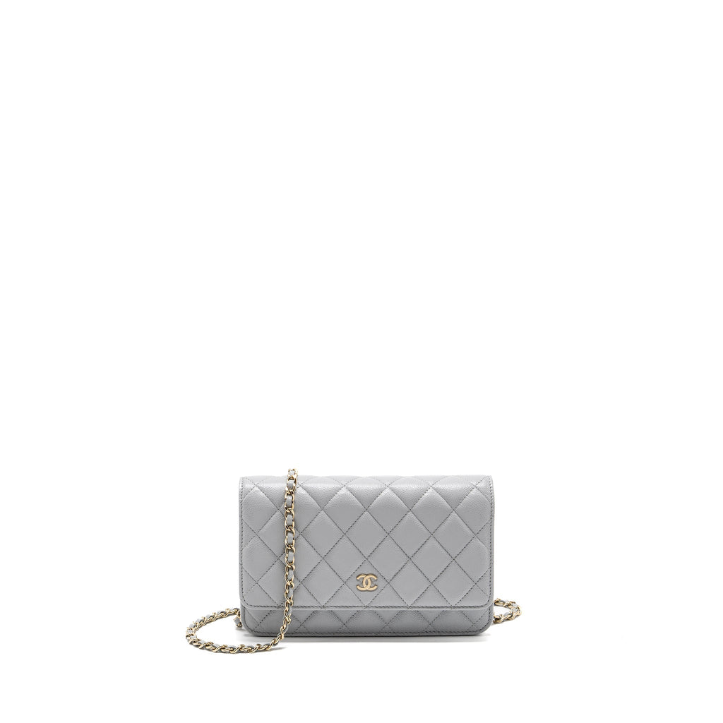CHANEL Classic Wallet On Chain Caviar Light Grey L (Microchip)
