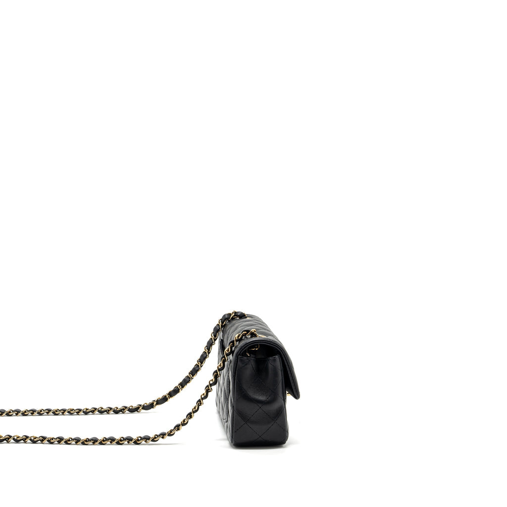 Chanel Classic Mini Rectangular Flap Bag Lambskin Black L (Microchip)