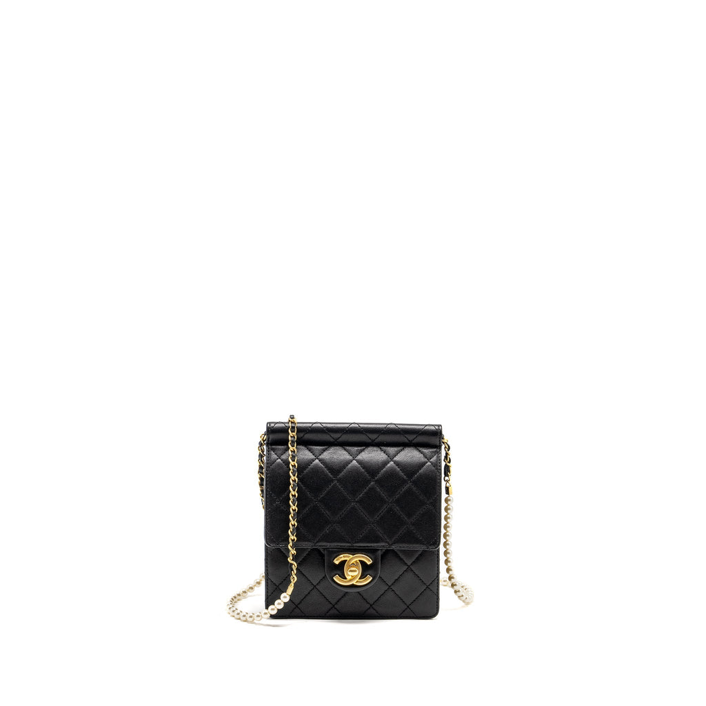 Chanel 19S Pearl Chain Quilted Vertical Flap Bag Lambskin Black