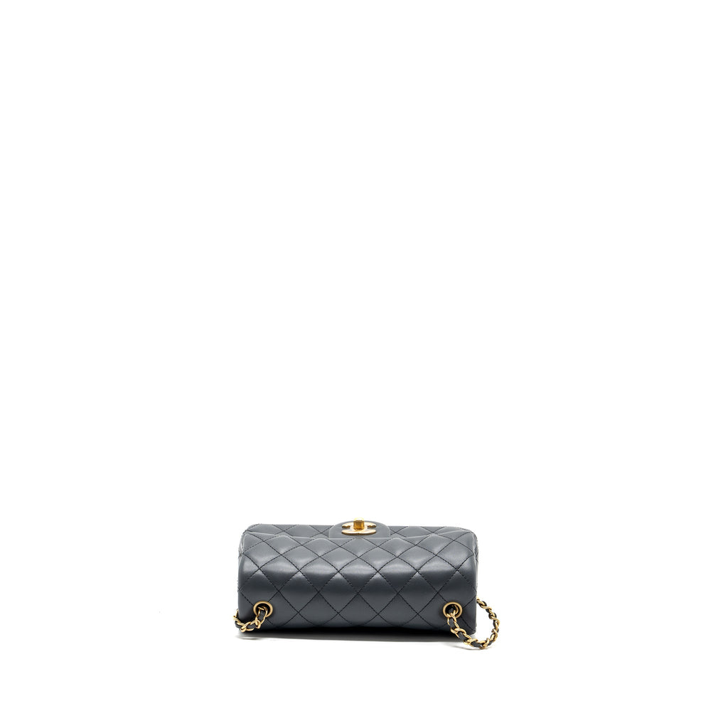 Chanel pearl crush mini rectangular flap bag Lambskin dark grey  (microchip)