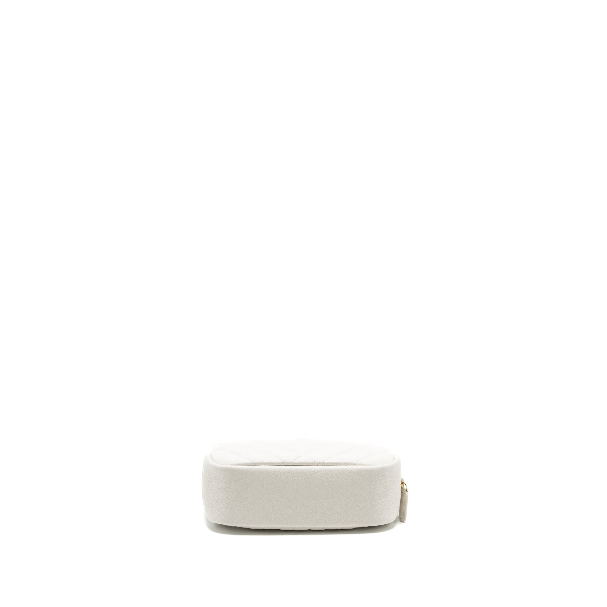 Chanel timeless classic pouch grained calfskin white L (microchip)