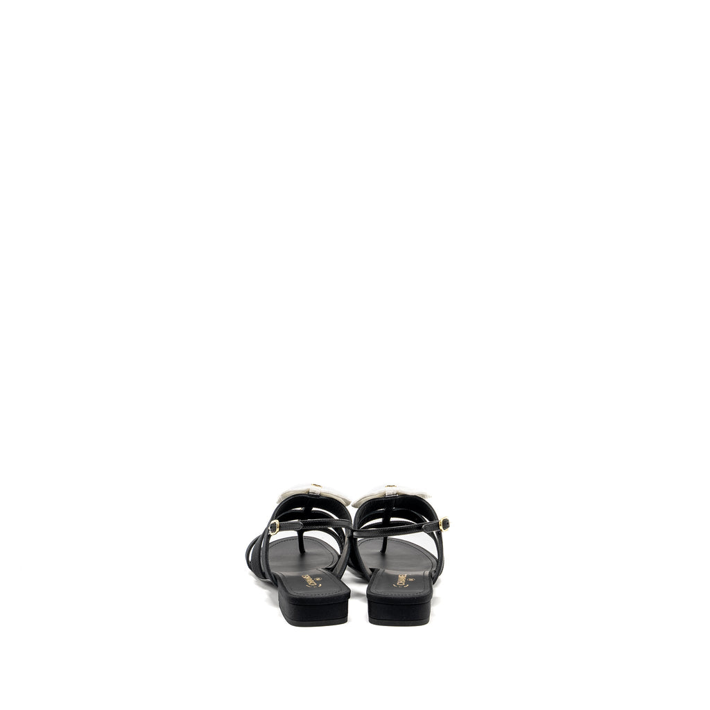 Chanel Size 39 21K Grosgrain Chain CC Logo With White Bow Sandals Black L