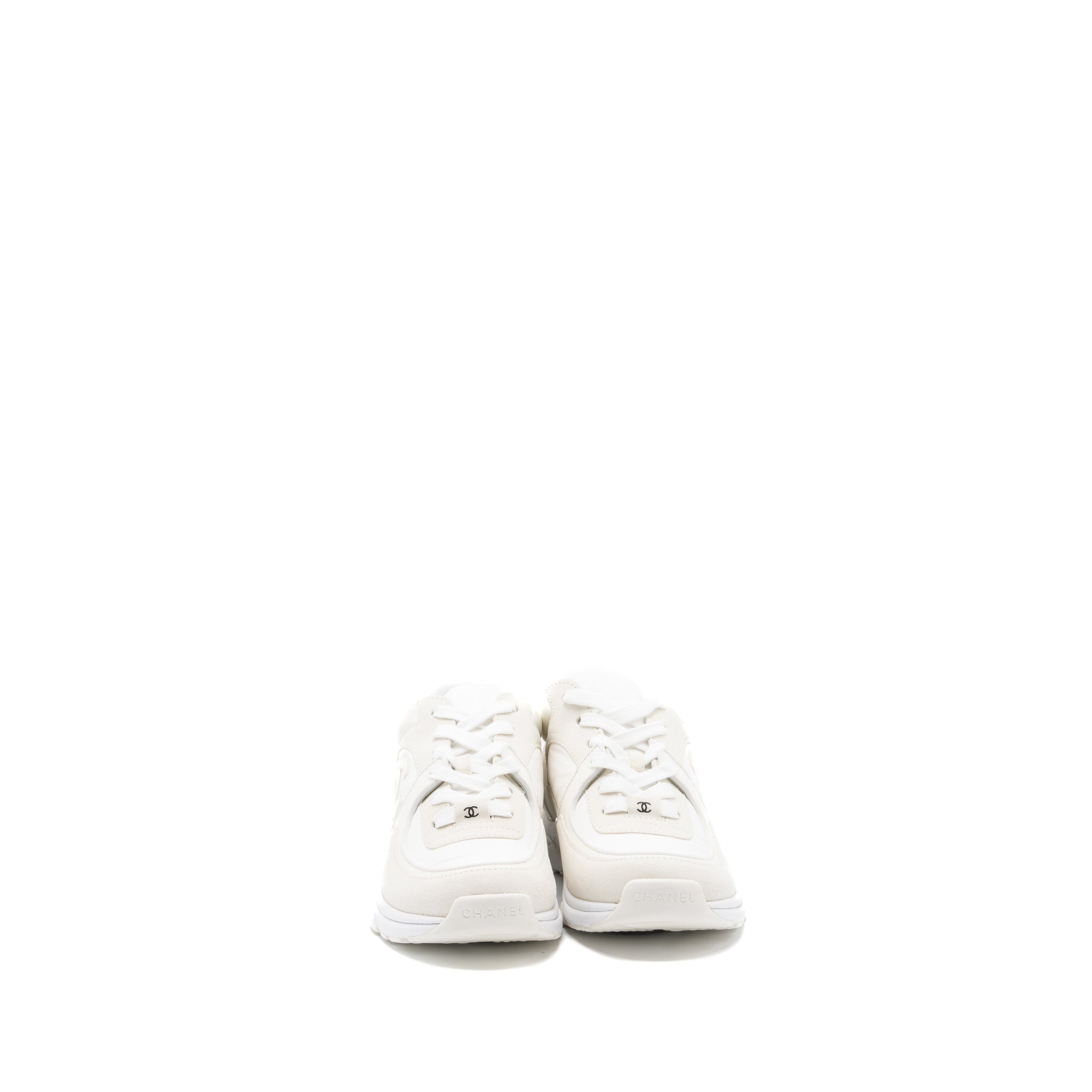 Chanel size38.5 CC logo trainer white