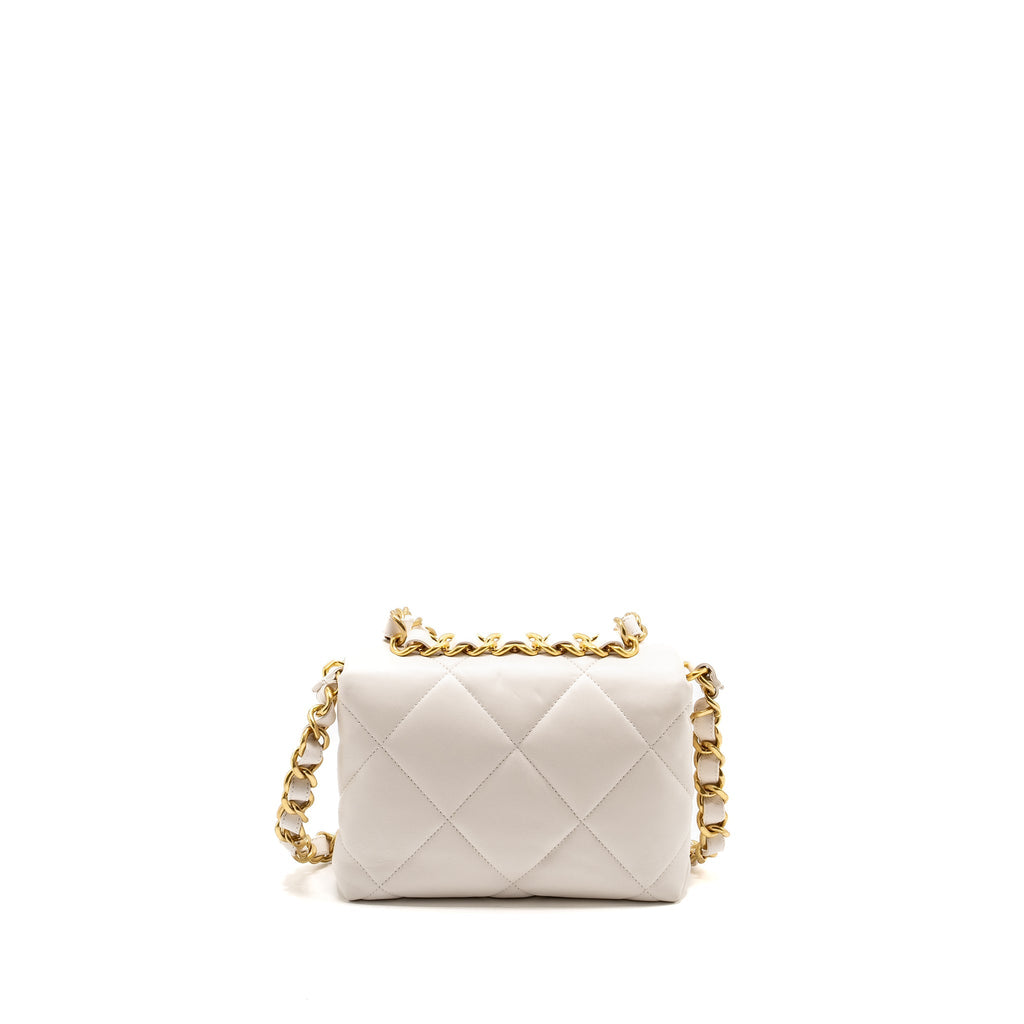 Chanel 22B Chain Cushion Flap Bag Lambskin White  (Microchip)