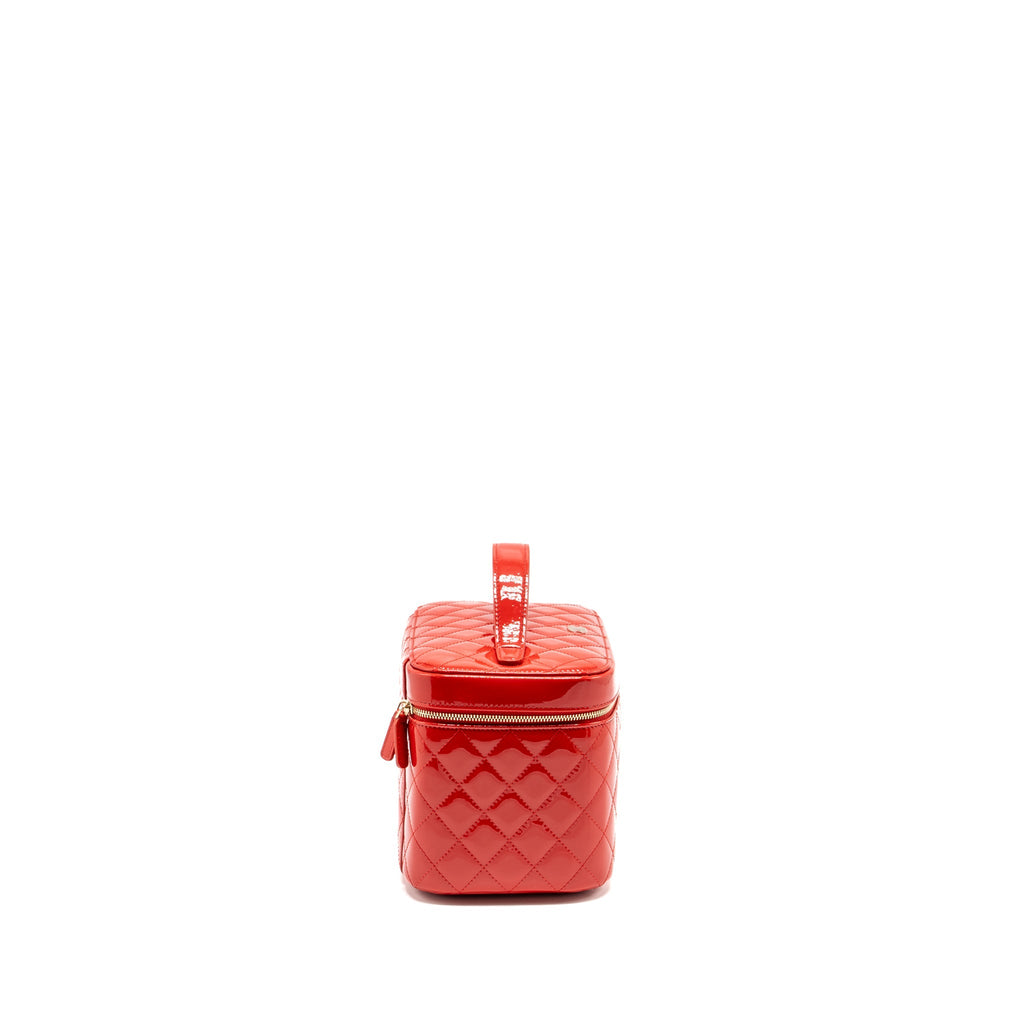 Chanel Large Vanity Pouch Patent Red