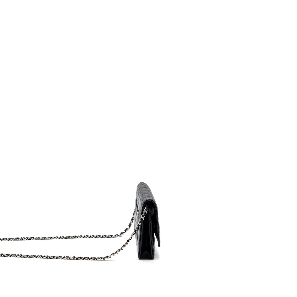 Chanel classic wallet on chain caviar black