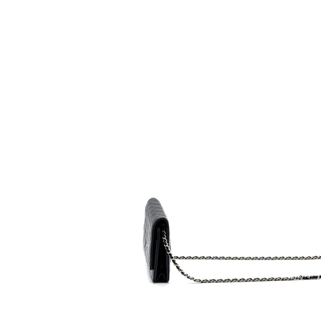 Chanel classic wallet on chain caviar black