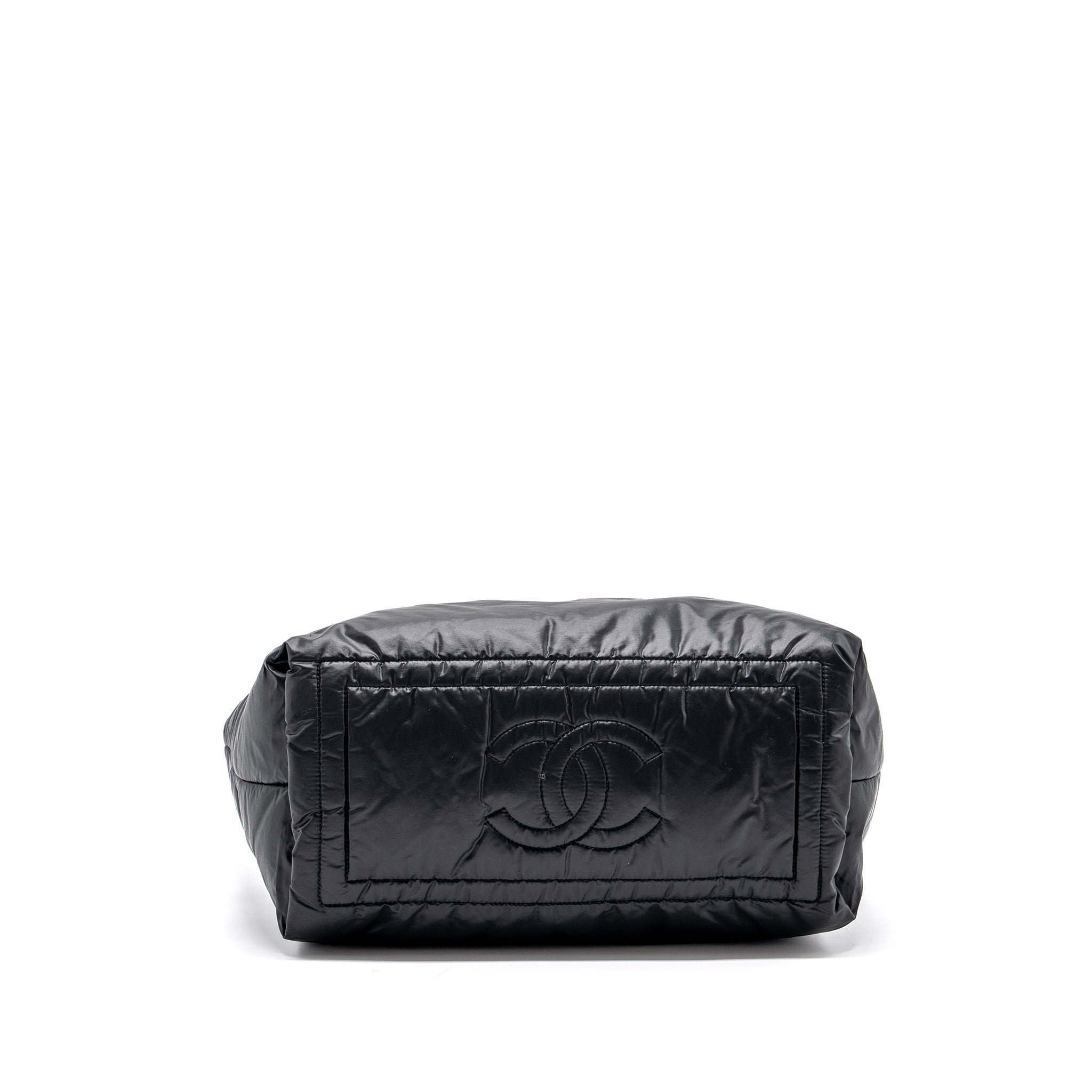 Chanel small puffy Down tote bag nylon black