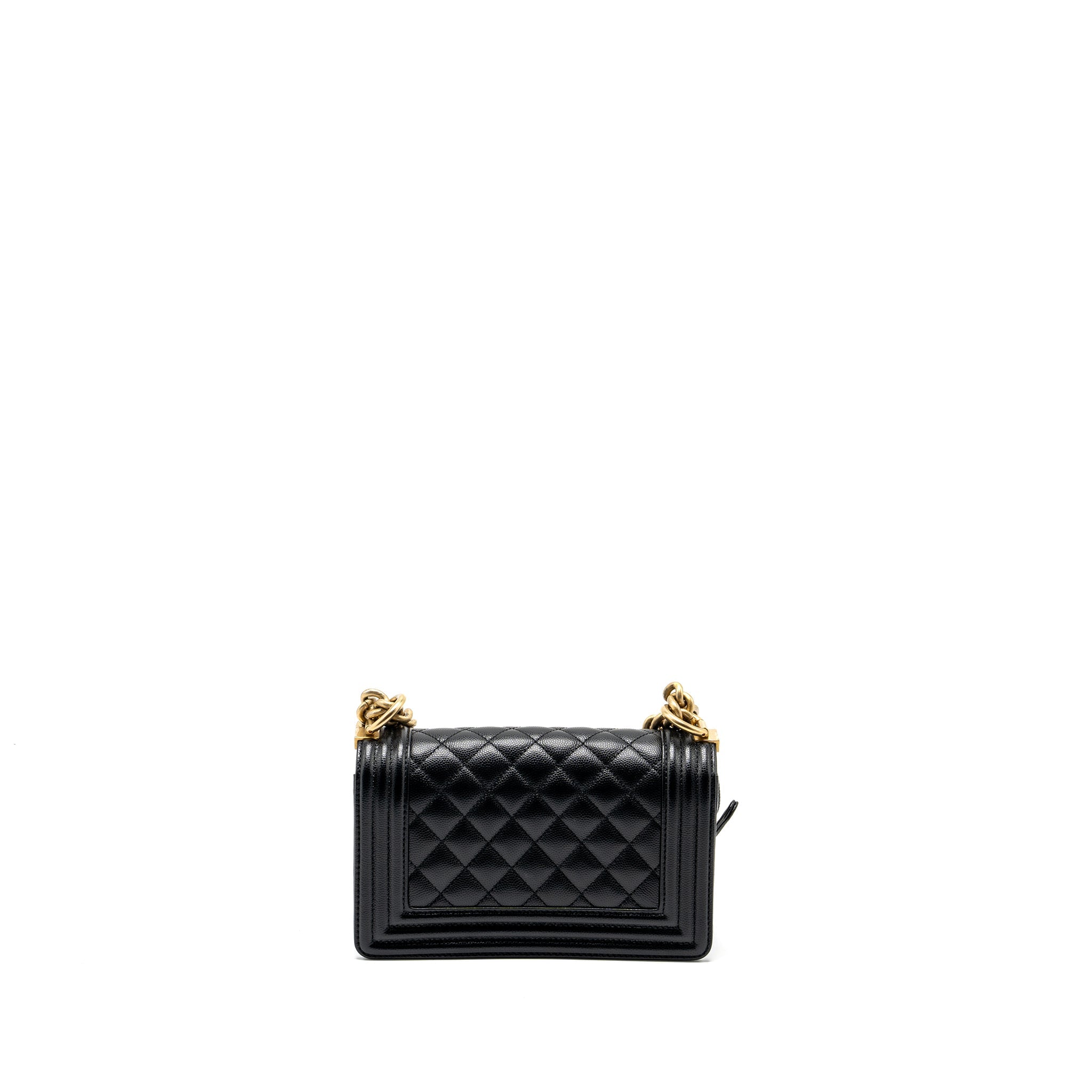 Chanel small boy bag caviar black  (Microchip)